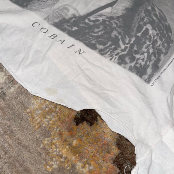 H&M Divided Kurt cobain off white distressed hem t shirt XS - Picture 5 of 5